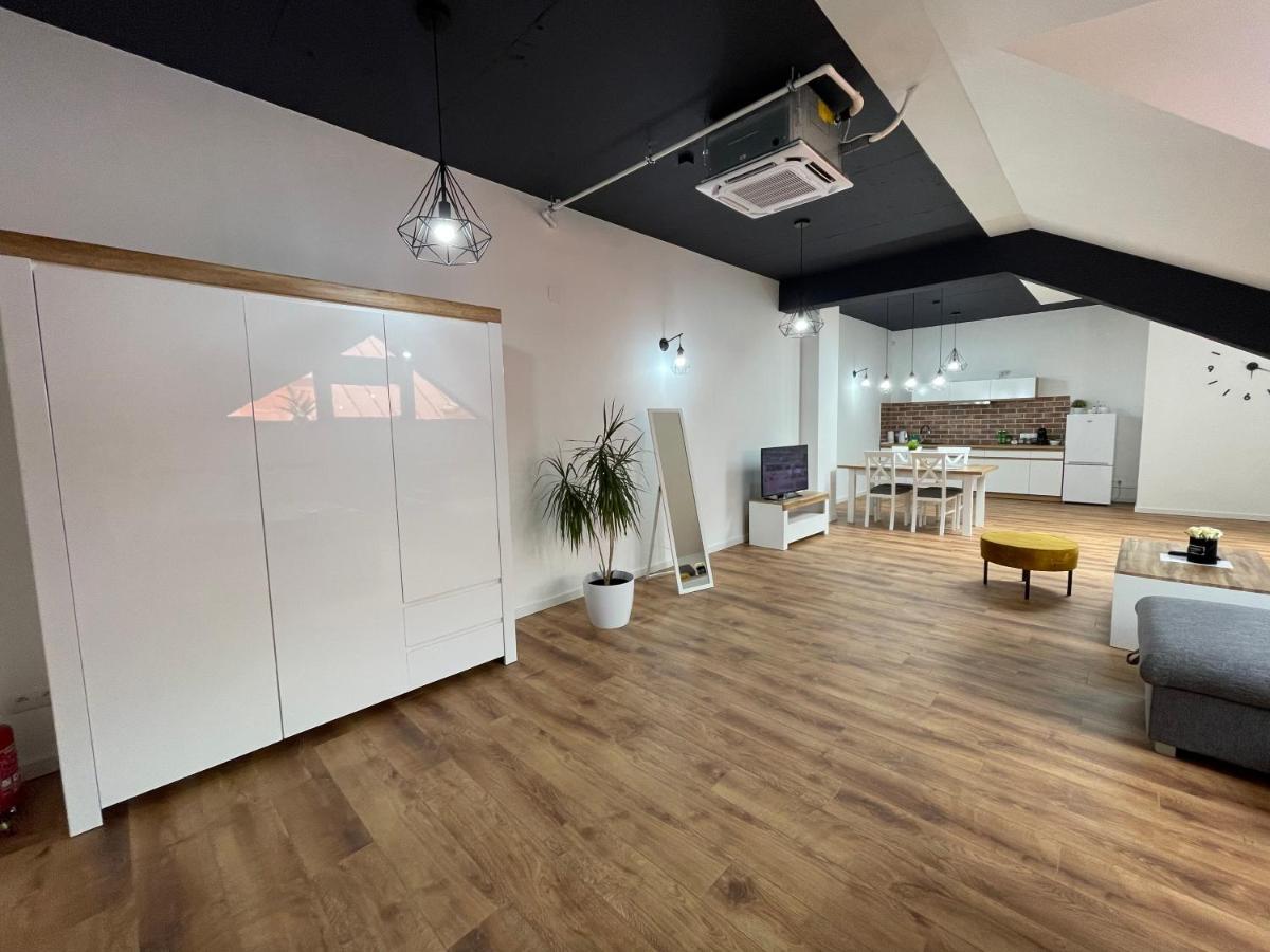 Apartament Rynek 13 Z Parkingiem - Centrum Bochni Bochnia Extérieur photo